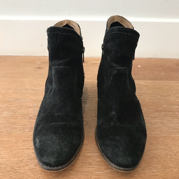 Seychelles Black Suede Booties 